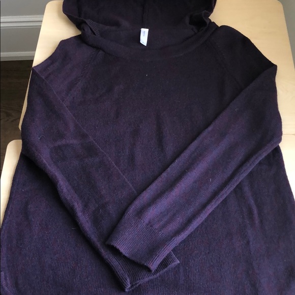 Gap Purple Hooded Sweater - Picture 2 of 7